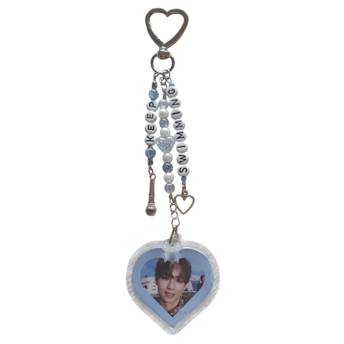 Llavero BTS Foto Individual Acrílico Corazón Keep Swimming | 17 cm